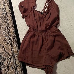 short rompers size M